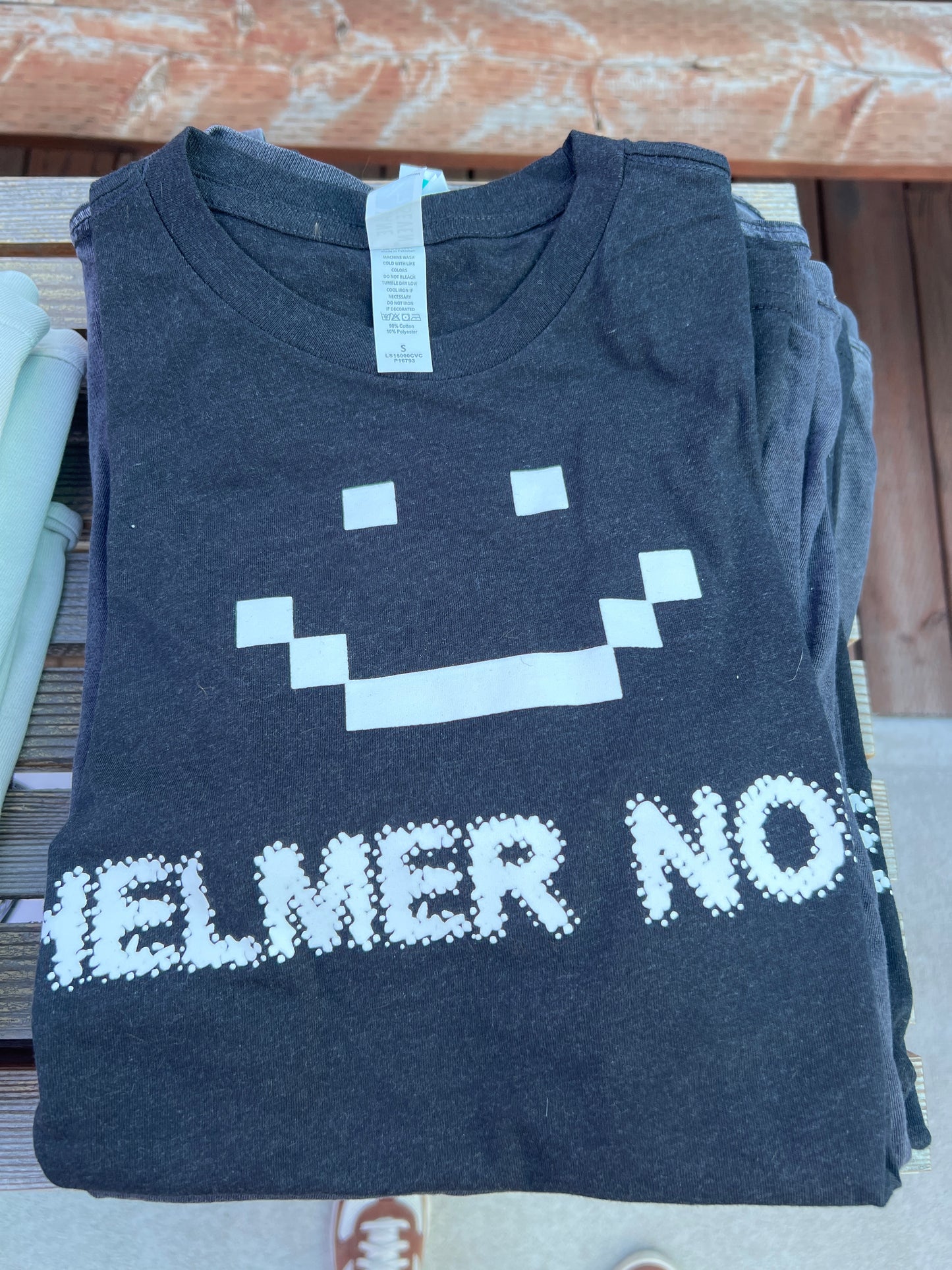 Helmer Noel - tshirt helmer Noel smile